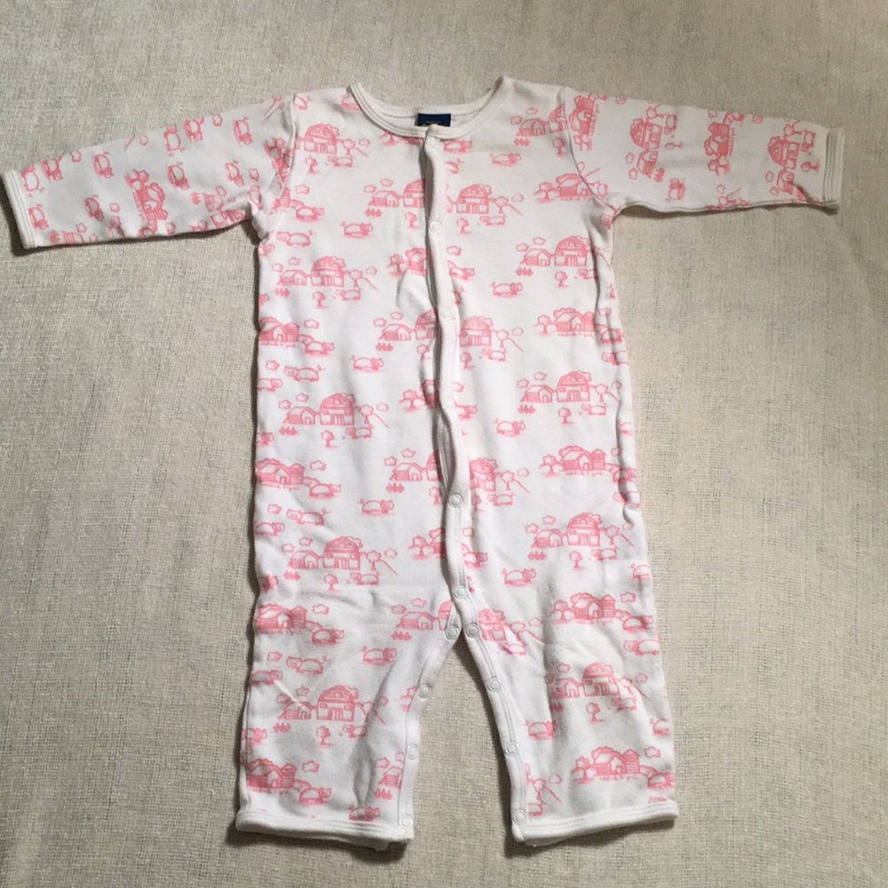 💖Oshkosh B’gosh 12 mos sleeper💖